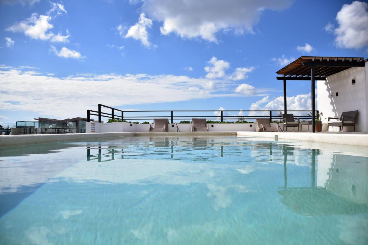 Rentas Vacacionales Torre Diez Playa del Carmen Exterior photo